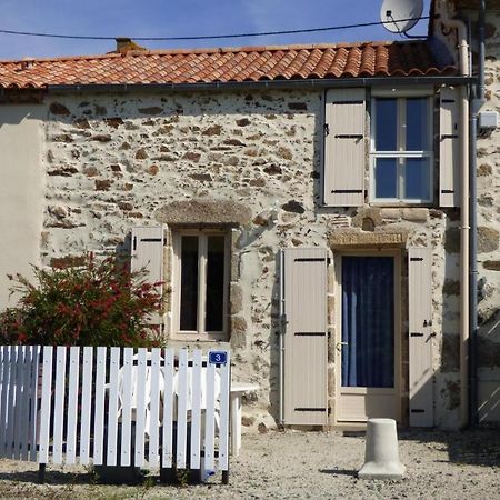 Villa Gite Le Verger à Saint-Mars-la-Réorthe Extérieur photo